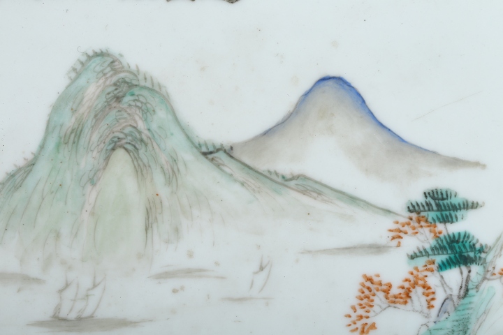 古玩陶瓷民國·淺絳彩山水人物紋瓷板真品鑒賞圖