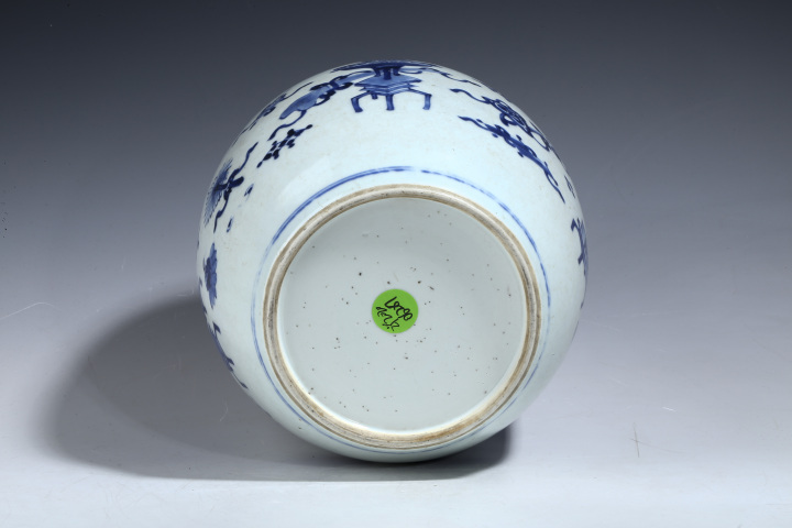 古玩陶瓷清康熙·青花博古紋大罐拍賣,當前價格688元