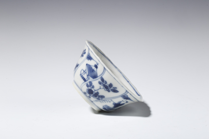 古玩陶瓷康熙·青花山水紋杯碟一套拍賣(mài),當(dāng)前價(jià)格474元