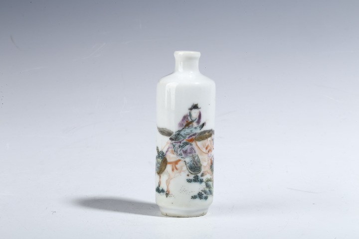 古玩陶瓷晚清·粉彩馭馬圖鼻煙壺真品鑒賞圖