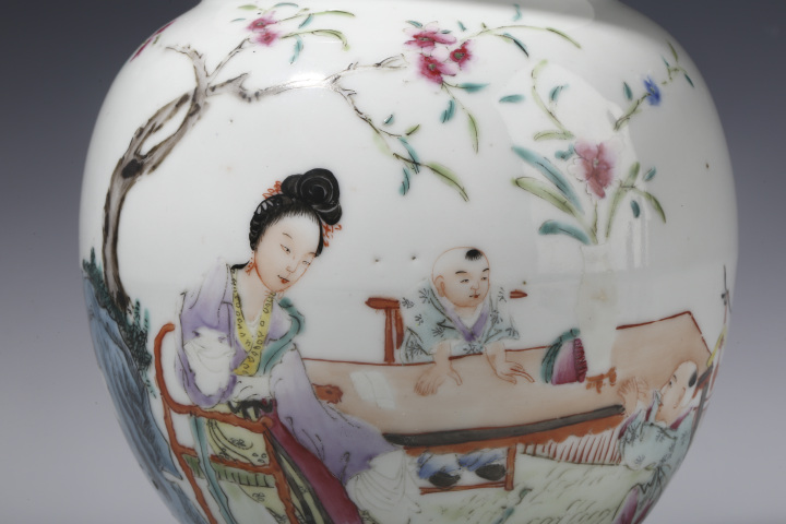 域鉴古玩】民国·粉彩仕女教子图将军罐拍卖价格/图片/值多少钱