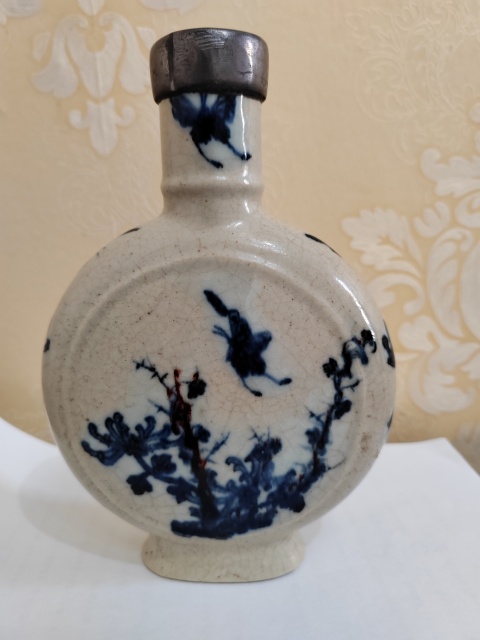 古玩陶瓷釉里紅青花抱月瓶拍賣,當前價格3000元