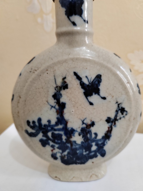 古玩陶瓷釉里紅青花抱月瓶拍賣,當前價格3000元