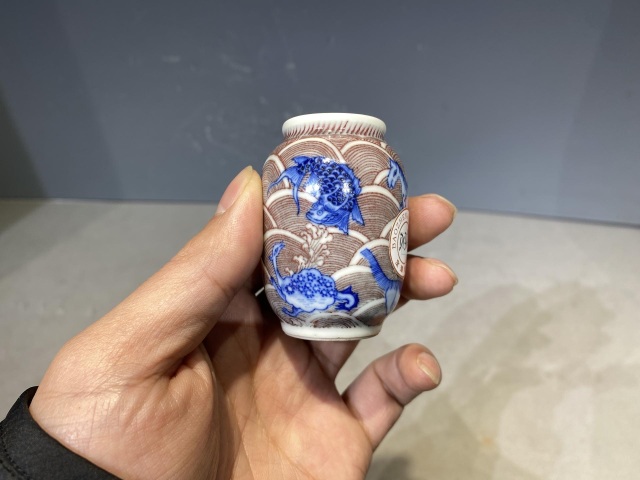 古玩陶瓷青花釉里紅水盂拍賣，當前價格5000元