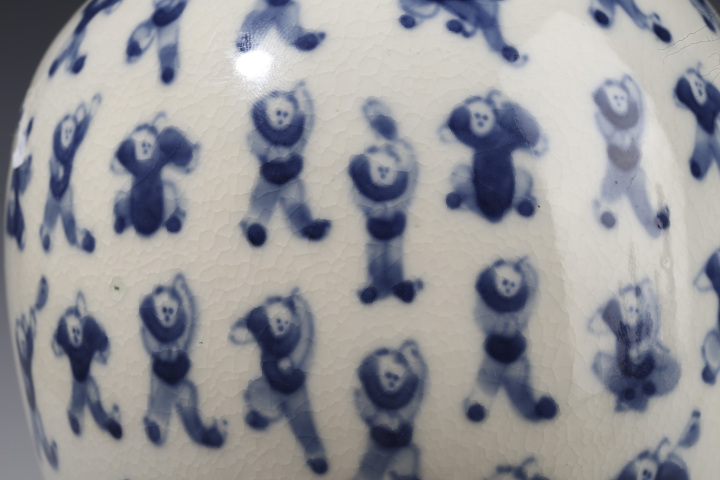 古玩陶瓷清光緒·煨瓷青花百子?jì)霊驁D蓋罐
真品鑒賞圖