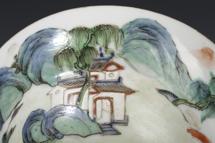 古玩陶瓷道光·粉彩山水人物紋茶碗真品鑒賞圖
