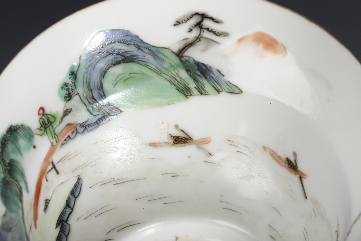 古玩陶瓷道光·粉彩山水人物紋茶碗真品鑒賞圖
