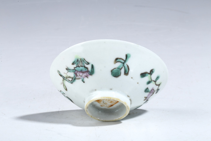 古玩陶瓷民國(guó)·粉彩花卉紋器蓋兩只真品鑒賞圖