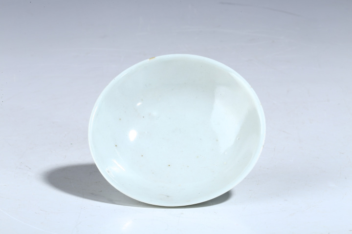 古玩陶瓷民國(guó)·粉彩花卉紋器蓋兩只真品鑒賞圖