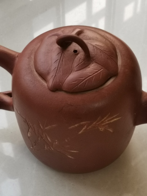 古玩雜項大紅袍木瓜紫砂壺【六至七十年代】拍賣,當前價格1200元