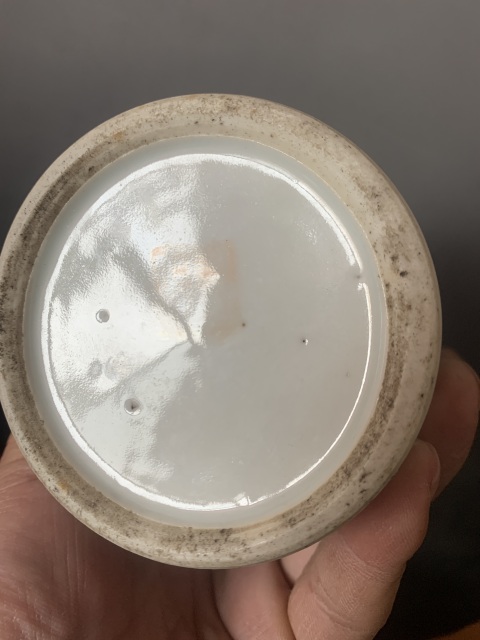 古玩陶瓷粉彩花鳥紋筆筒拍賣,當前價格2800元