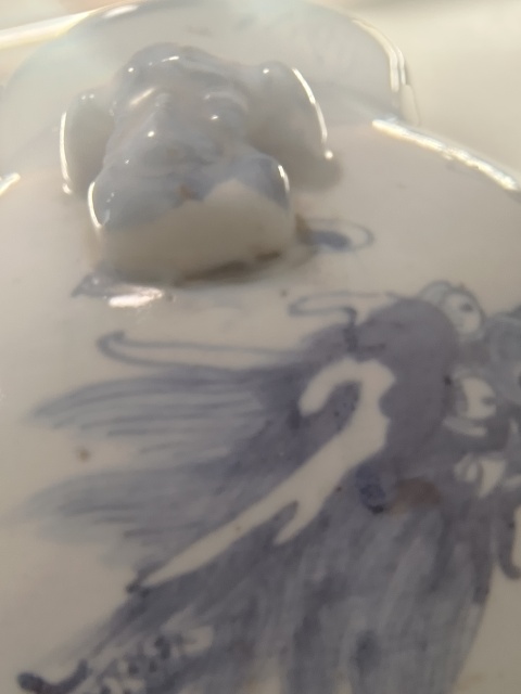 古玩陶瓷龍紋青花四系將軍罐拍賣,當(dāng)前價(jià)格7500元