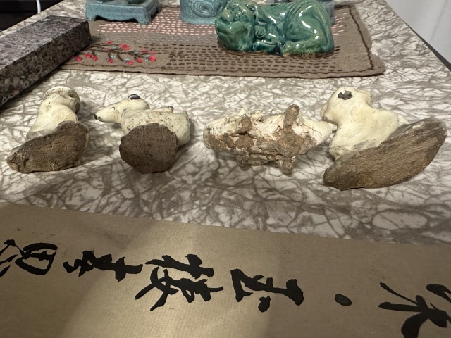 古玩陶瓷遼金白釉點彩擺件拍賣,當(dāng)前價格3000元