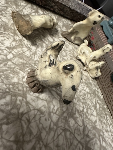古玩陶瓷遼金白釉點彩擺件拍賣,當(dāng)前價格3000元