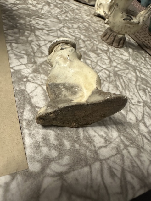 古玩陶瓷遼金白釉點彩擺件拍賣,當(dāng)前價格3000元