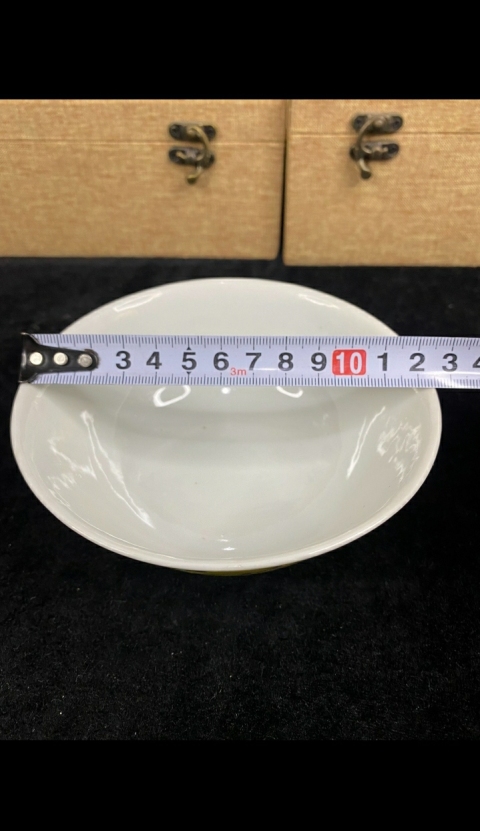 古玩陶瓷胭脂紅釉留白花卉紋碗拍賣,當前價格986元