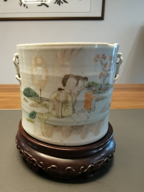 古玩陶瓷御窯廠畫師馬慶云大師淺絳彩二喬圖蓋缸拍賣，當(dāng)前價(jià)格1980元