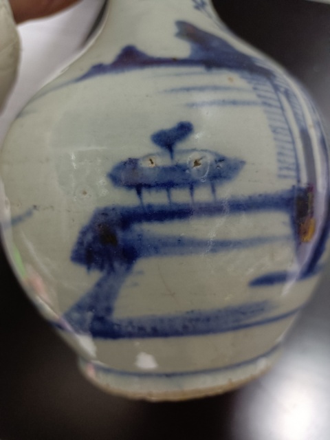 古玩陶瓷青花蒜頭瓶拍賣，當(dāng)前價格6888元