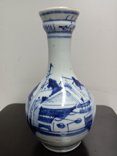 古玩陶瓷青花蒜頭瓶拍賣，當(dāng)前價格6888元