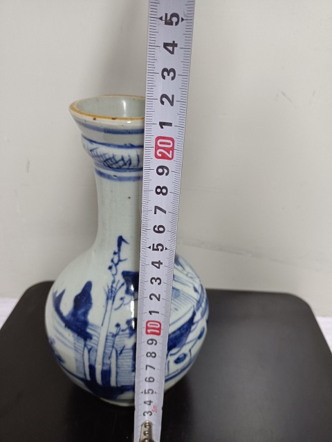 古玩陶瓷青花蒜頭瓶拍賣，當(dāng)前價格6888元