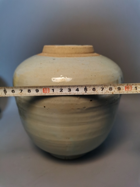 古玩陶瓷【千年龍泉】明龍泉青瓷罐拍賣，當前價格366元