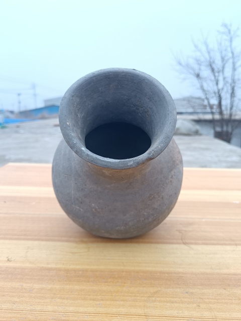 古玩陶瓷漢代~灰陶撇口瓶拍賣,當(dāng)前價(jià)格0元