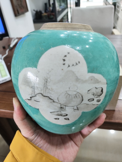 古玩陶瓷松石綠釉開光墨彩山水人物紋蓋罐拍賣,當前價格2280元