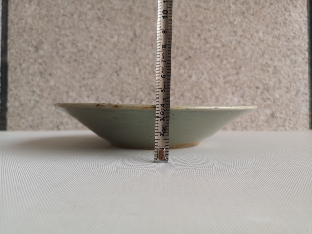 古玩陶瓷龍泉青瓷青花花卉盤拍賣,當前價格580元