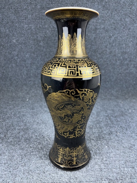 古玩陶瓷烏金釉描金觀音瓶拍賣，當(dāng)前價(jià)格4288元