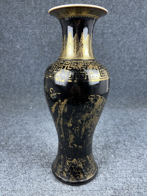 古玩陶瓷烏金釉描金觀音瓶拍賣，當(dāng)前價(jià)格4288元