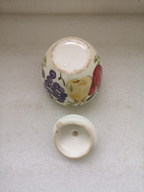古玩陶瓷粉彩瓜果紋蓋罐拍賣，當(dāng)前價格298元