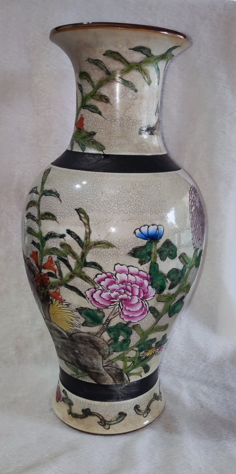 古玩陶瓷哥釉粉彩花鳥紋撇口瓶拍賣，當前價格1168元