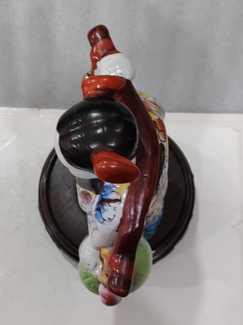 古玩陶瓷粉彩招財(cái)童子擺件拍賣,當(dāng)前價(jià)格588元