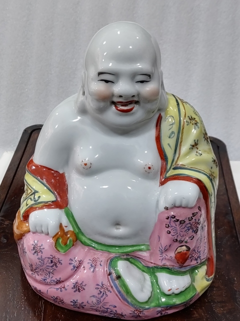 古玩陶瓷粉彩彌勒佛塑像拍賣，當(dāng)前價格688元