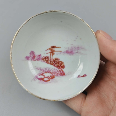 古玩陶瓷【望月樓】民國胭脂紅山水紋盤拍賣,當前價格380元