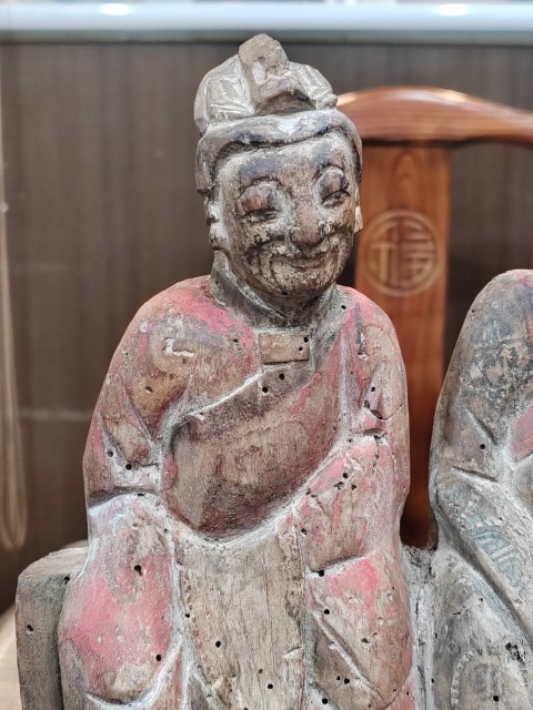 古玩雜項清中期木雕土地公土地婆拍賣,當前價格2800元