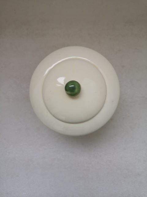 古玩陶瓷粉彩瓜果紋蓋罐拍賣，當(dāng)前價格298元
