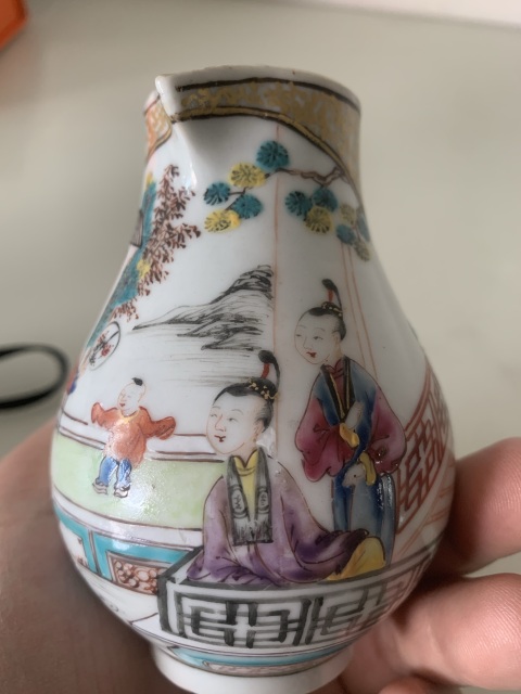 古玩陶瓷侍女嬰戲圖執(zhí)壺拍賣，當前價格4888元