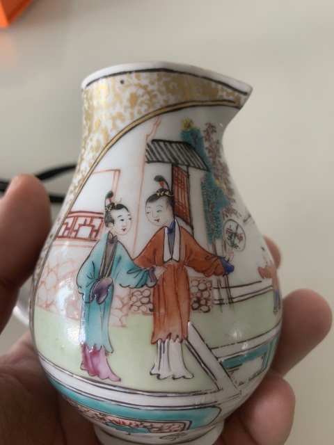 古玩陶瓷侍女嬰戲圖執(zhí)壺拍賣，當前價格4888元