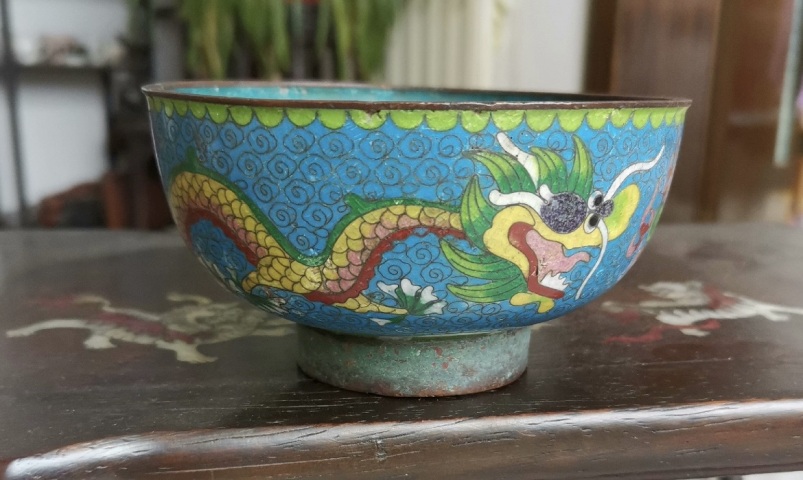 影青陵陰刻蓮紋花盤 中国美術 中国古玩 中国古玩 影青陵陰刻蓮紋花盤 中国美術