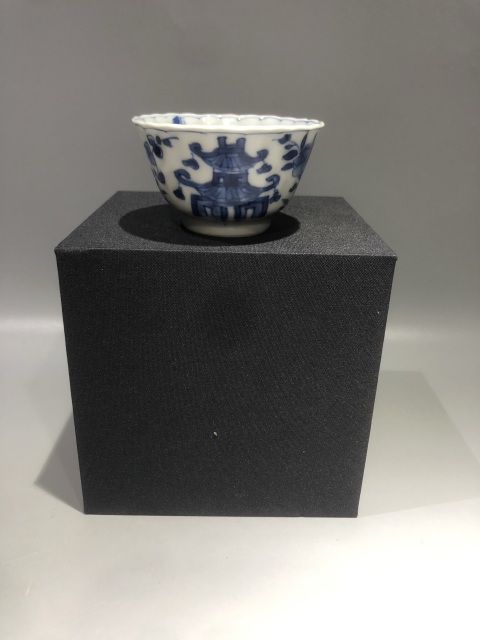 古玩陶瓷（精品品茗杯）清-康熙-連生貴子圖-花口品茗杯拍賣，當前價格1962元