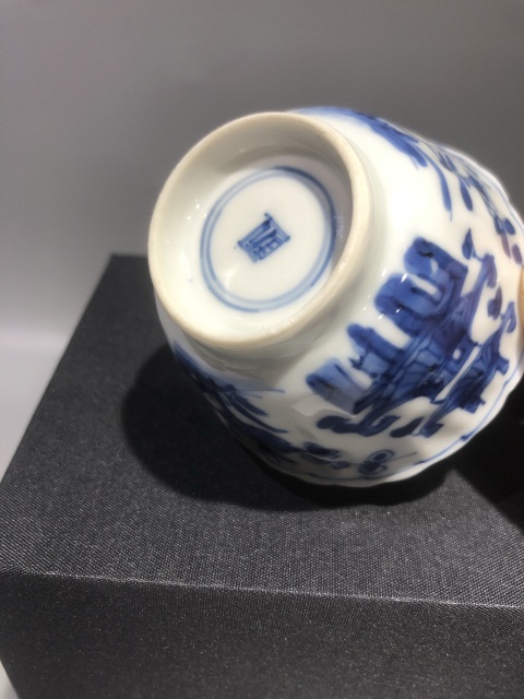 古玩陶瓷（精品品茗杯）清-康熙-連生貴子圖-花口品茗杯拍賣，當前價格1962元