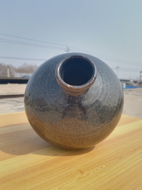 古玩陶瓷元末明初~磁州窯黑釉嘟嚕瓶拍賣,當前價格299元