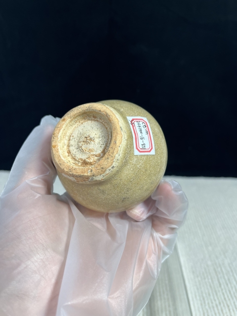 古玩陶瓷元末龍泉青瓷黃釉蓋罐拍賣,當(dāng)前價格998元