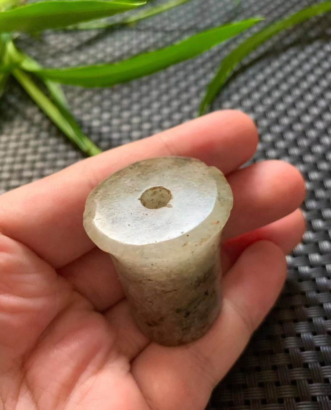 古玩玉器清晚期翡翠大煙槍嘴子拍賣,當前價格1580元