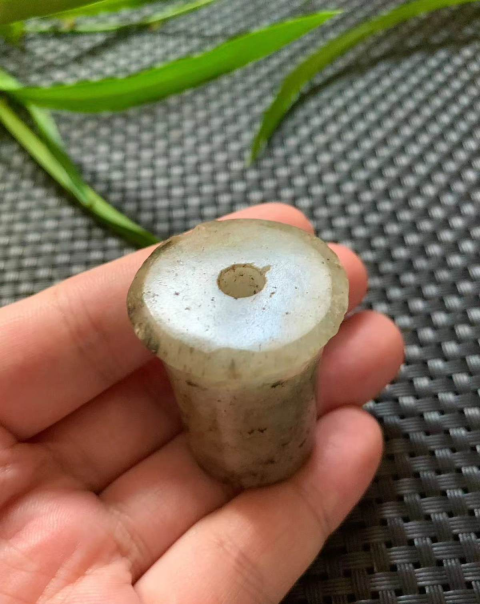 古玩玉器清晚期翡翠大煙槍嘴子拍賣,當前價格1580元