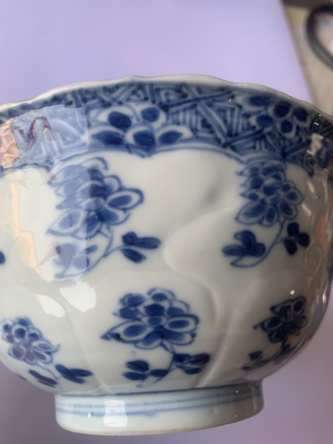 古玩陶瓷青花折枝花卉紋花口碗拍賣,當前價格3800元