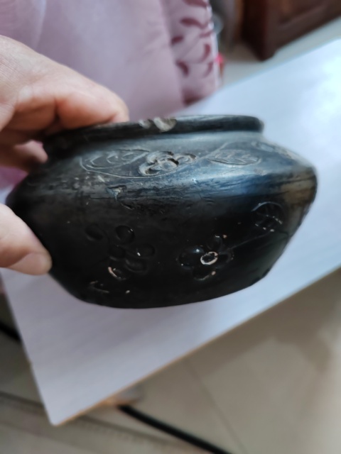 古玩陶瓷清代陶質刻花罐拍賣,當前價格766元