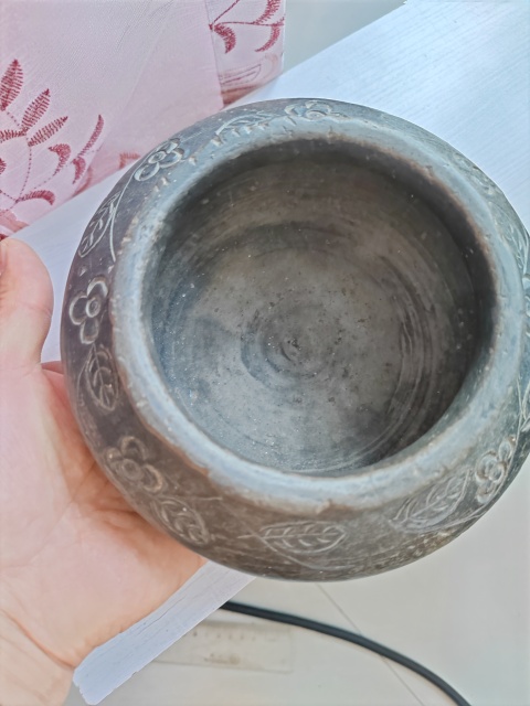 古玩陶瓷清代陶質刻花罐拍賣,當前價格766元