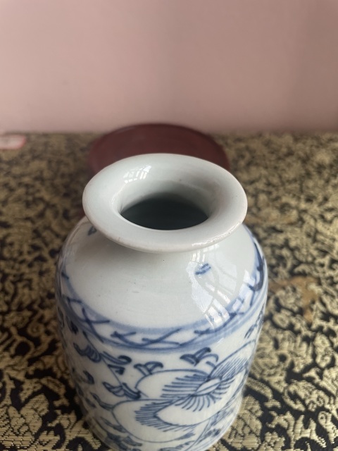 古玩陶瓷花卉紋青花水盂拍賣，當前價格2500元